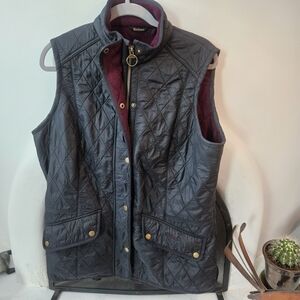 Women's Size 14 Black Quilted Barbour Vest